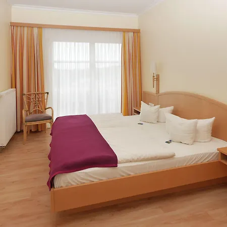 维塔加尼艺术酒店